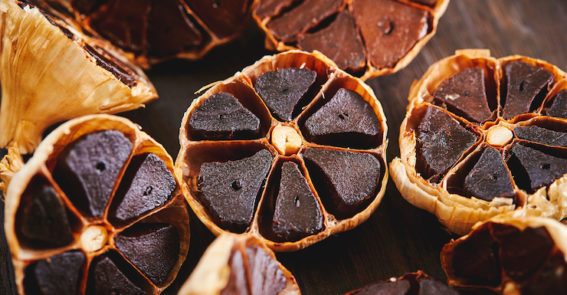 Black garlic clove cross section